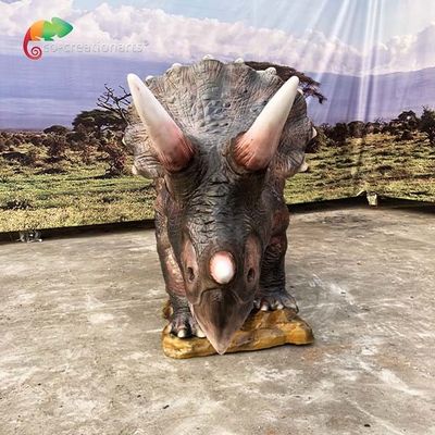 Хорошая цена. Динозавр водоустойчивого Animatronic трицератопса в натуральную величину Animatronic для парка атракционов онлайн
